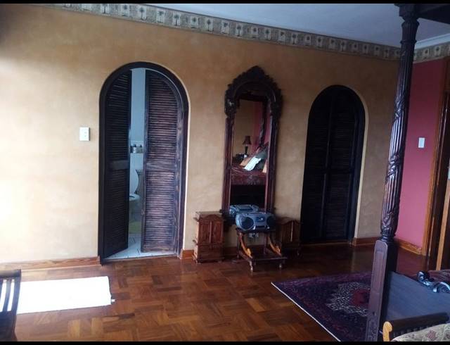 5 BEDROOM HOUSE FOR SALE IN GLENWOOD